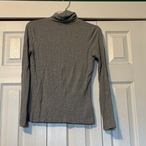 Classic Gray Ribbed Turtleneck Long Sleeve Tee
